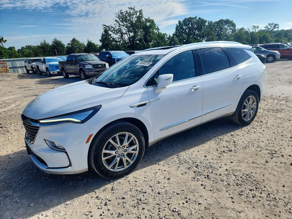 2024 Buick Enclave VIN 5GAEVAKW8RJ121284 — COPART salvage auction photo