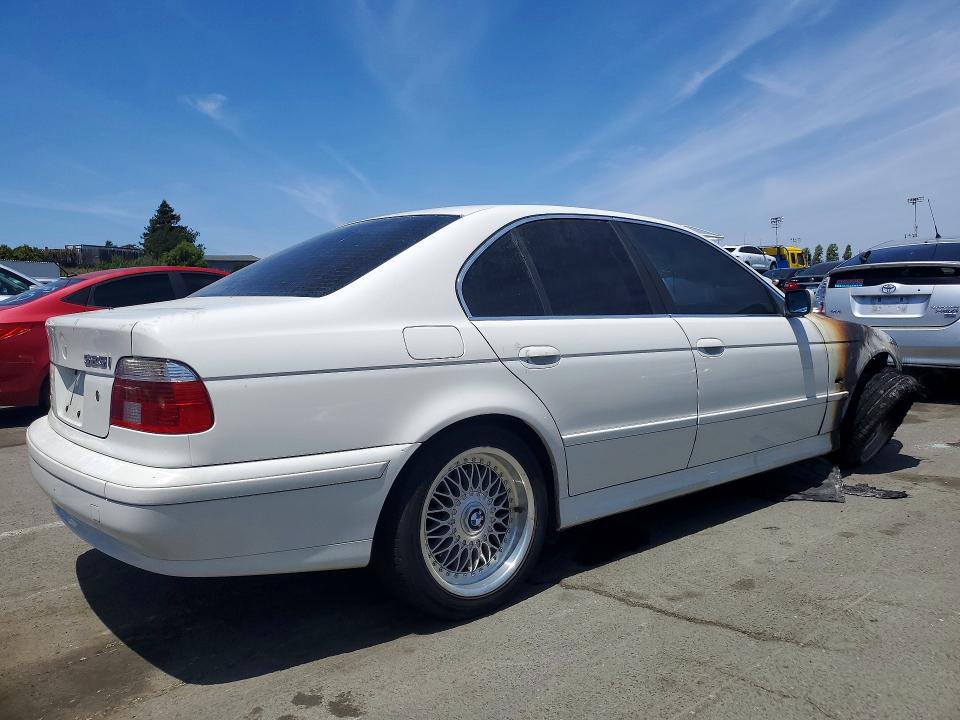 2001 BMW VIN WBADT43441GX27209 COPART salvage auction — BURN, Ca - Non-Repairable Vehicle Cert, sold $125 on 2026-08-21 (photo 3)