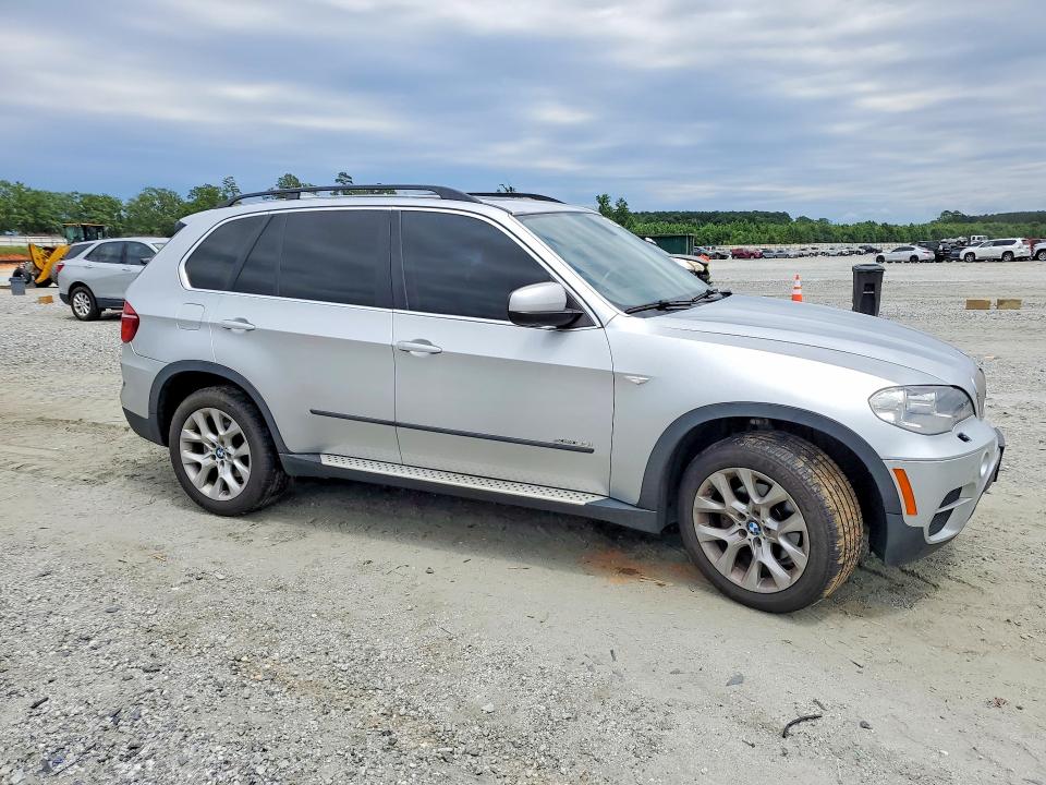 2013 BMW VIN 5UXZV4C5XD0G54258 COPART salvage auction — REAR END, Sc - Cert Of Title-Salvage, sold $2,300 on 2026-07-15 (photo 4)