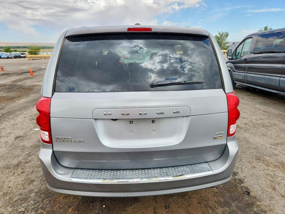 2018 Dodge Caravan VIN 2C4RDGCG5JR253528 COPART salvage auction — FRONT END, Nm - Cert Of Title-Salvage, sold $1,300 on 2026-07-23 (photo 6)