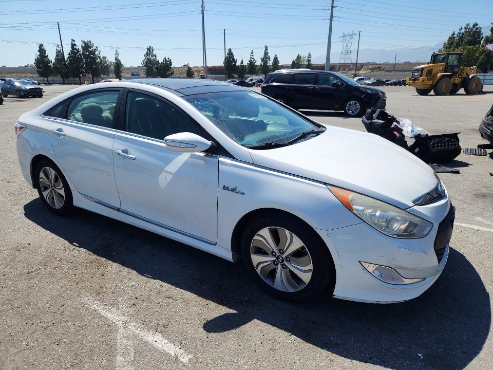2013 Hyundai Sonata VIN KMHEC4A47DA067115 COPART salvage auction — FRONT END, Ca - Salvage Certificate, sold $675 on 2026-07-23 (photo 4)