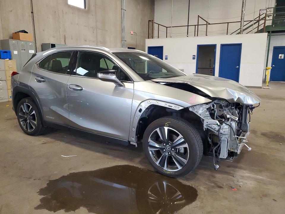 2019 Lexus Ux VIN JTHU9JBH7K2019571 COPART salvage auction — FRONT END, Mn - Cert Of Title-Salvage, sold $5,100 on 2026-07-02 (photo 4)