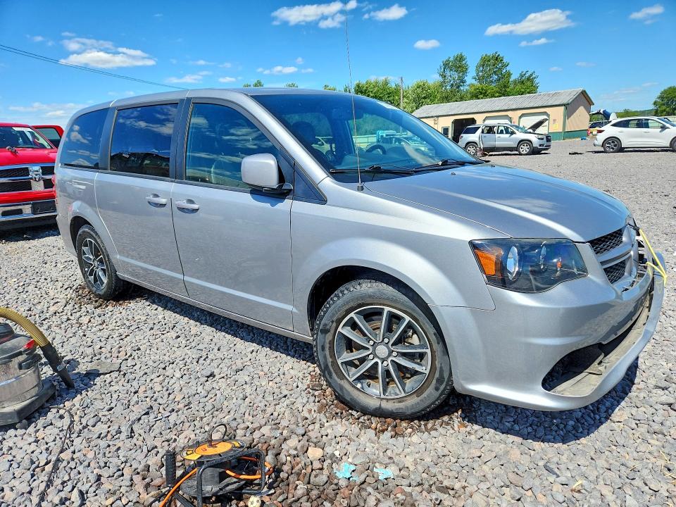 2019 Dodge Caravan VIN 2C4RDGEG4KR533147 COPART salvage auction — FRONT END, Il - Salvage Certificate, sold $3,050 on 2026-08-10 (photo 4)