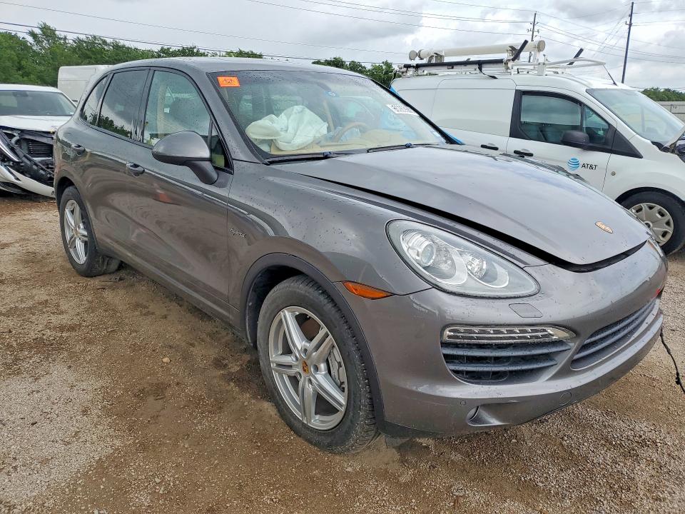 2012 Porsche Cayenne VIN WP1AE2A26CLA92332 COPART salvage auction — FRONT END, Tx - Certificate Of Title, sold $825 on 2026-07-07 (photo 4)