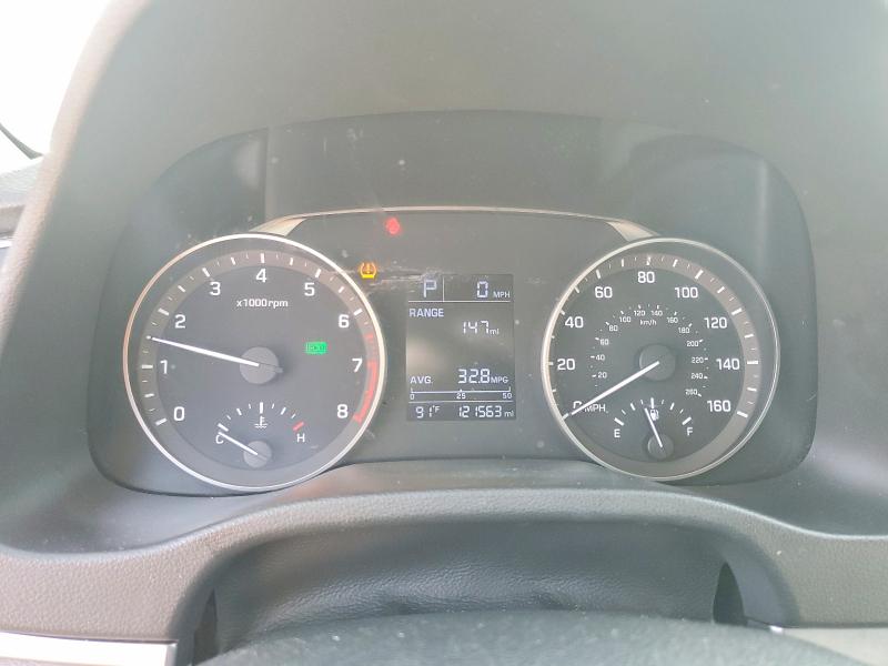 2017 Hyundai VIN KMHD84LF3HU401592 COPART salvage auction — FRONT END, Tx - Salvage Vehicle Title, sold $500 on 2026-07-27 (photo 9)