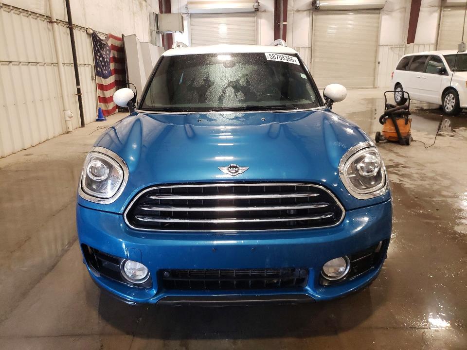 2017 Mini Cooper VIN WMZYV5C35H3E02603 COPART salvage auction — SIDE, Sd - Cert Of Title-Salvage, sold $5,200 on 2026-08-17 (photo 5)