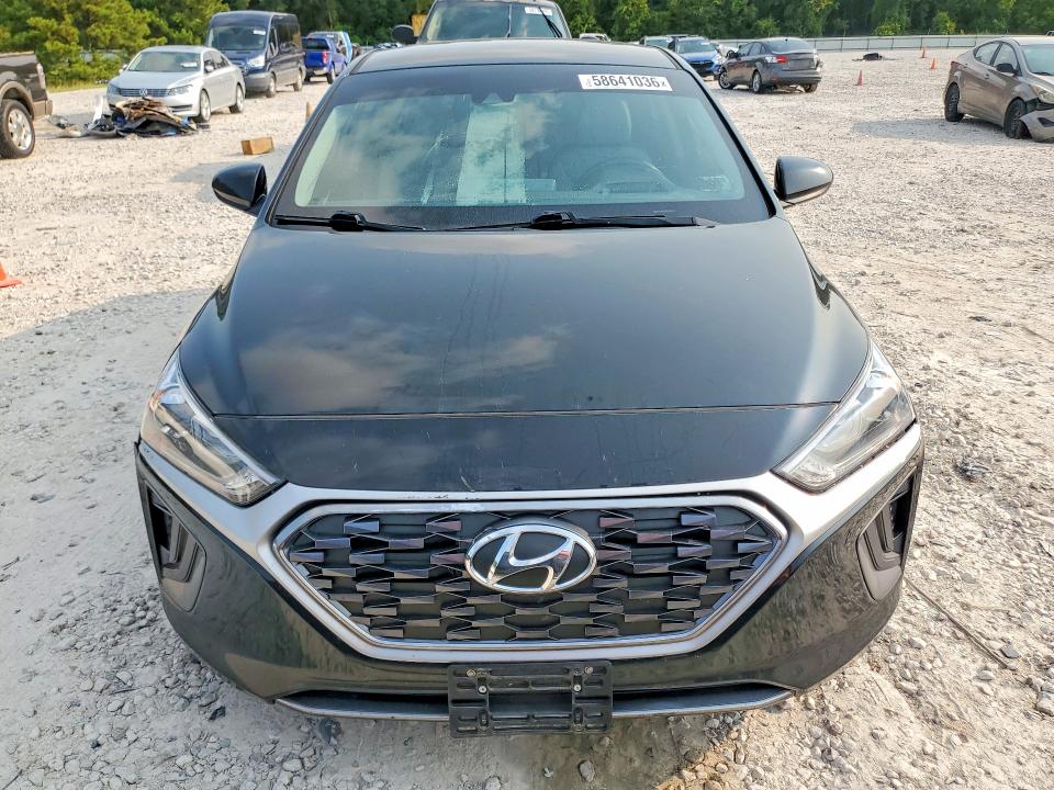2021 Hyundai VIN KMHC65LC6MU261481 COPART salvage auction — WATER/FLOOD, Tx - Salvage Title-Flood Damage, sold $3,700 on 2026-07-17 (photo 5)