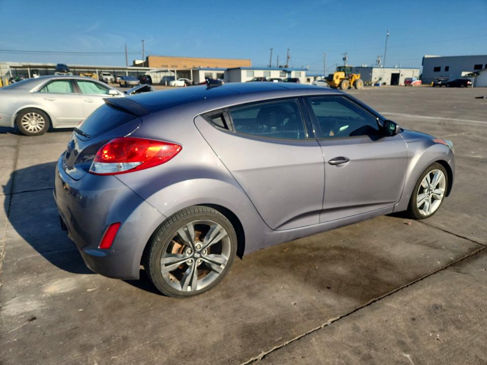 2017 Hyundai Veloster VIN KMHTC6AD1HU314443 COPART salvage auction — SIDE, Tx - Salvage Vehicle Title, sold $1,400 on 2026-07-23 (photo 3)