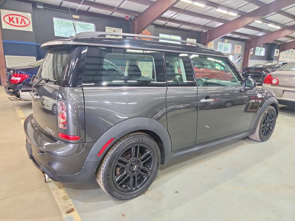 2012 Mini Cooper VIN WMWZG3C58CTY38191 COPART salvage auction — MINOR DENT/SCRATCHES, NH - CERTIFICATE OF TITLE, sold $900 on 2026-07-12 (photo 3)