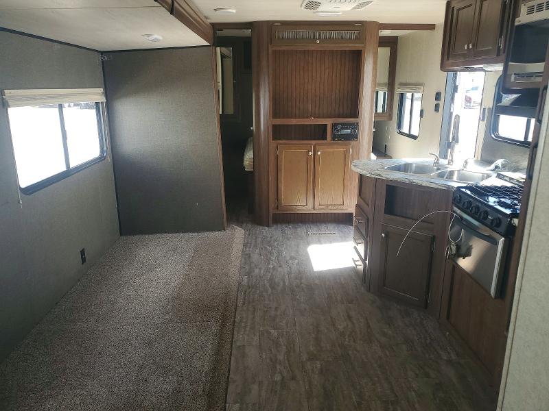 2017 Trailer VIN 5SFEB3324HE339838 COPART salvage auction — HAIL, IA - CERTIFICATE OF TITLE, sold $1,850 on 2026-07-28 (photo 6)