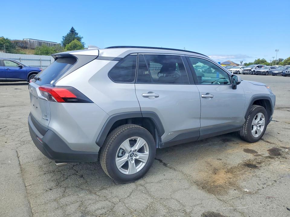 2020 Toyota VIN 2T3MWRFV2LW074320 COPART salvage auction — VANDALISM, Ca - Salvage Certificate, sold $12,800 on 2026-07-28 (photo 3)