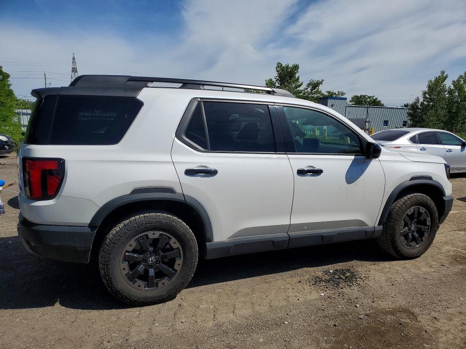 2026 Honda Passport VIN 5FNYF9H82TB502983 COPART salvage auction — ROOF, On - Permit Irrepairable, sold $9,800 on 2026-07-28 (photo 3)