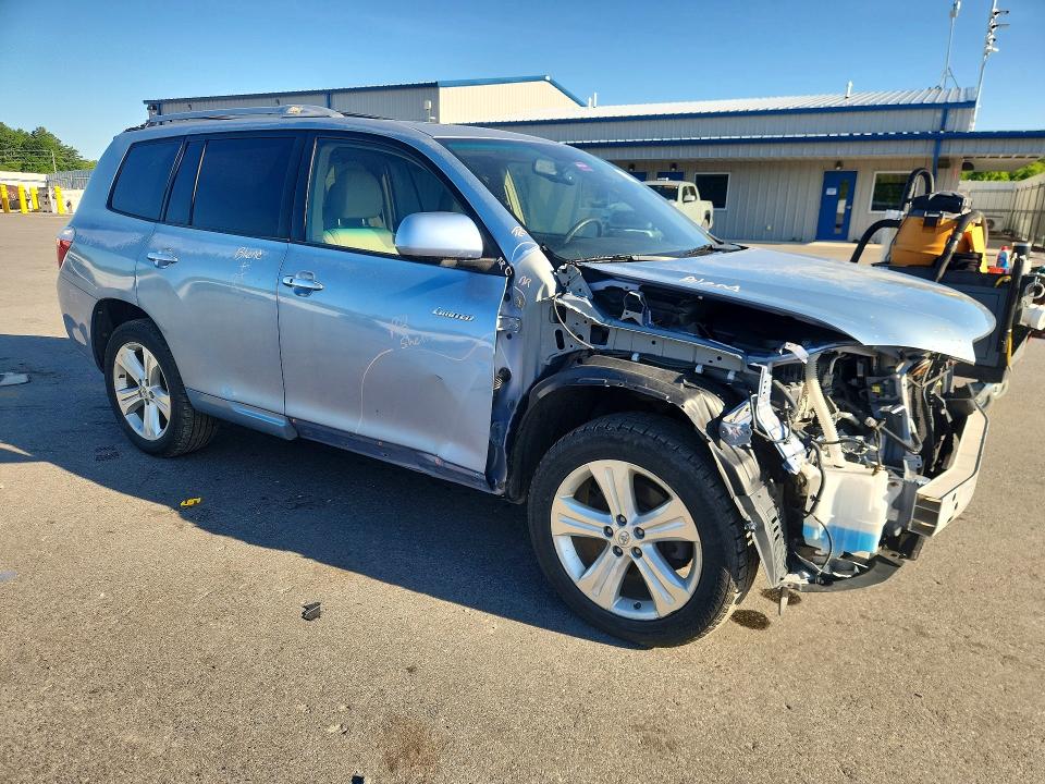 2008 Toyota Highlander VIN JTEES42A382078734 COPART salvage auction — FRONT END, ME - CERT OF TITLE-SALVAGE COLLISIO, sold $3,500 on 2026-07-06 (photo 4)