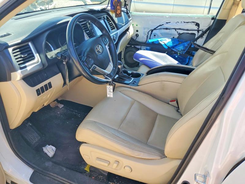 2016 Toyota VIN 5TDJKRFH0GS226109 COPART salvage auction — FRONT END, Ca - Salvage Certificate, sold $5,900 on 2026-07-24 (photo 7)