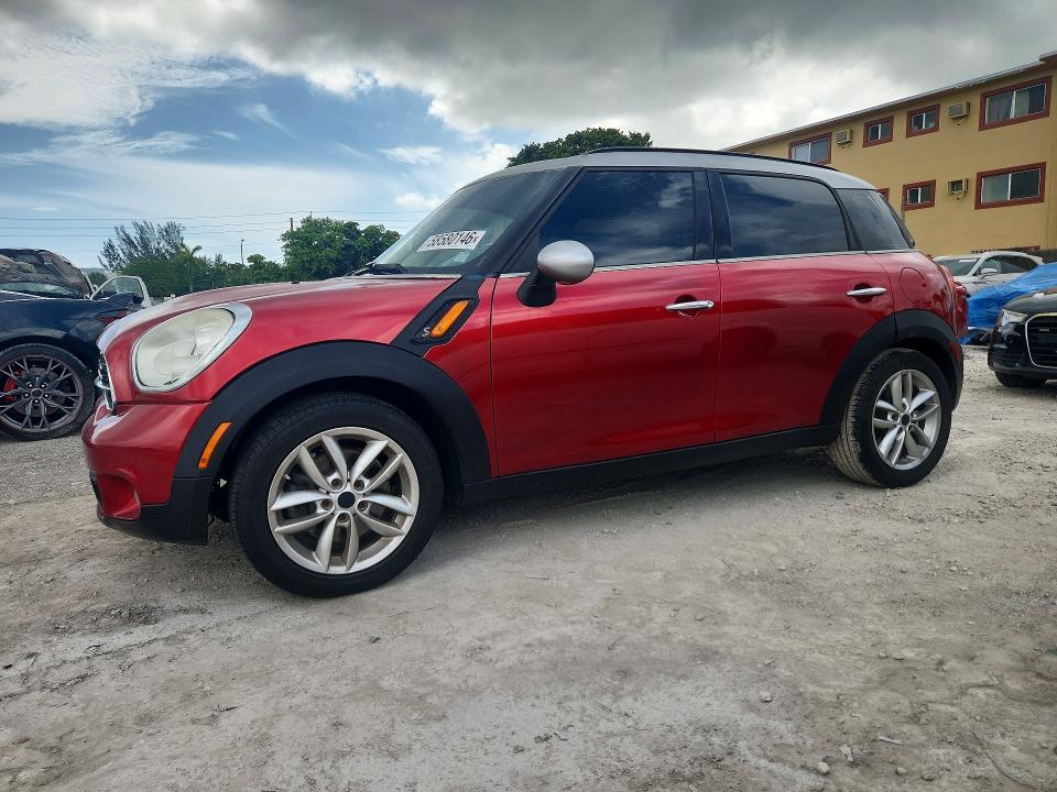 2011 Mini Cooper VIN WMWZC3C5XBWM25827 COPART salvage auction — MINOR DENT/SCRATCHES, Fl - Cert Of Title-Rebuilt, sold $975 on 2026-07-02 (photo 1)