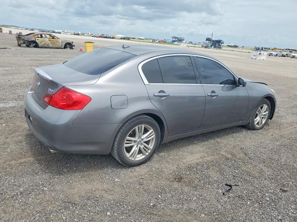 2015 Infiniti Q40 VIN JN1CV6AR4FM520656 COPART salvage auction — FRONT END, FL - CERT OF TITLE-REBUILT, sold $775 on 2026-07-13 (photo 3)
