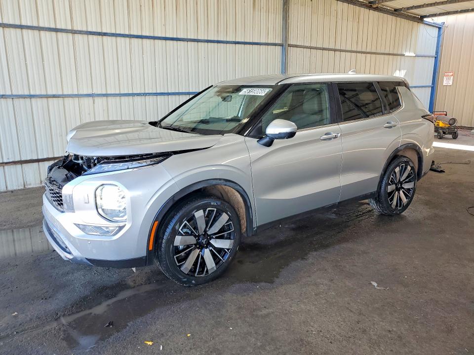 2025 Mitsubishi Outlander VIN JA4J4VA81SZ058444 COPART salvage auction — FRONT END, Co - Salvage Title, sold $550 on 2026-07-22 (photo 1)