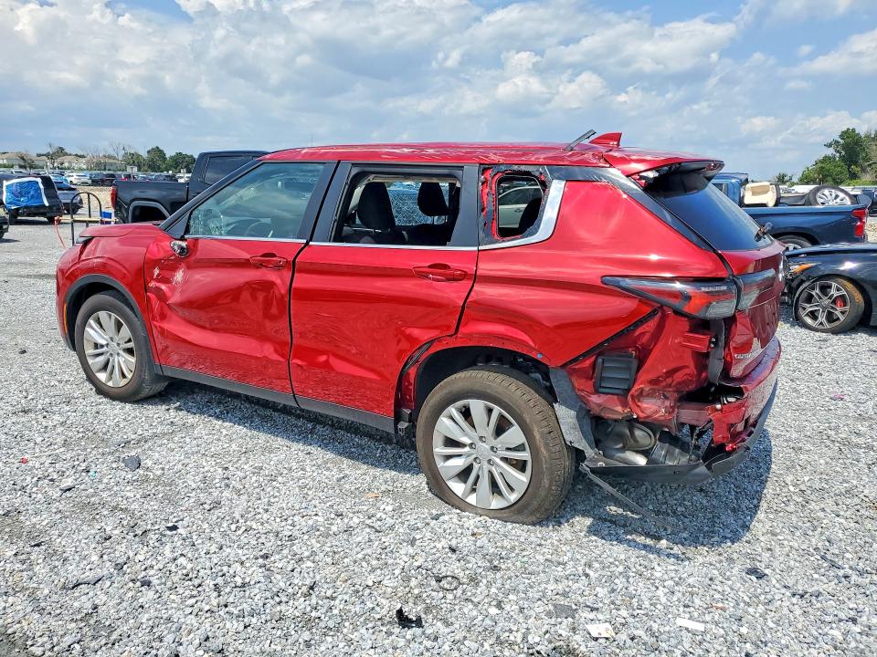 2025 Mitsubishi Outlander VIN JA4J3UA83SZ024552 COPART salvage auction — SIDE, Fl - Certificate Of Title, sold $6,700 on 2026-07-10 (photo 2)