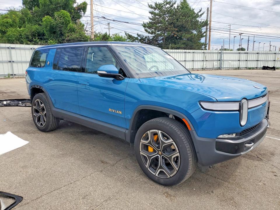 2024 Rivian VIN 7PDSGABA3RN045264 COPART salvage auction — REAR END, OH - CERT OF TITLE-SALVAGE, sold $30,500 on 2026-07-31 (photo 4)
