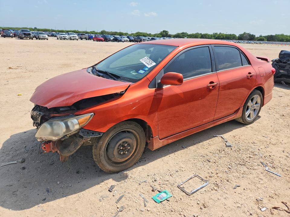 2013 Toyota Corolla VIN 2T1BU4EE3DC087431 — COPART salvage auction photo
