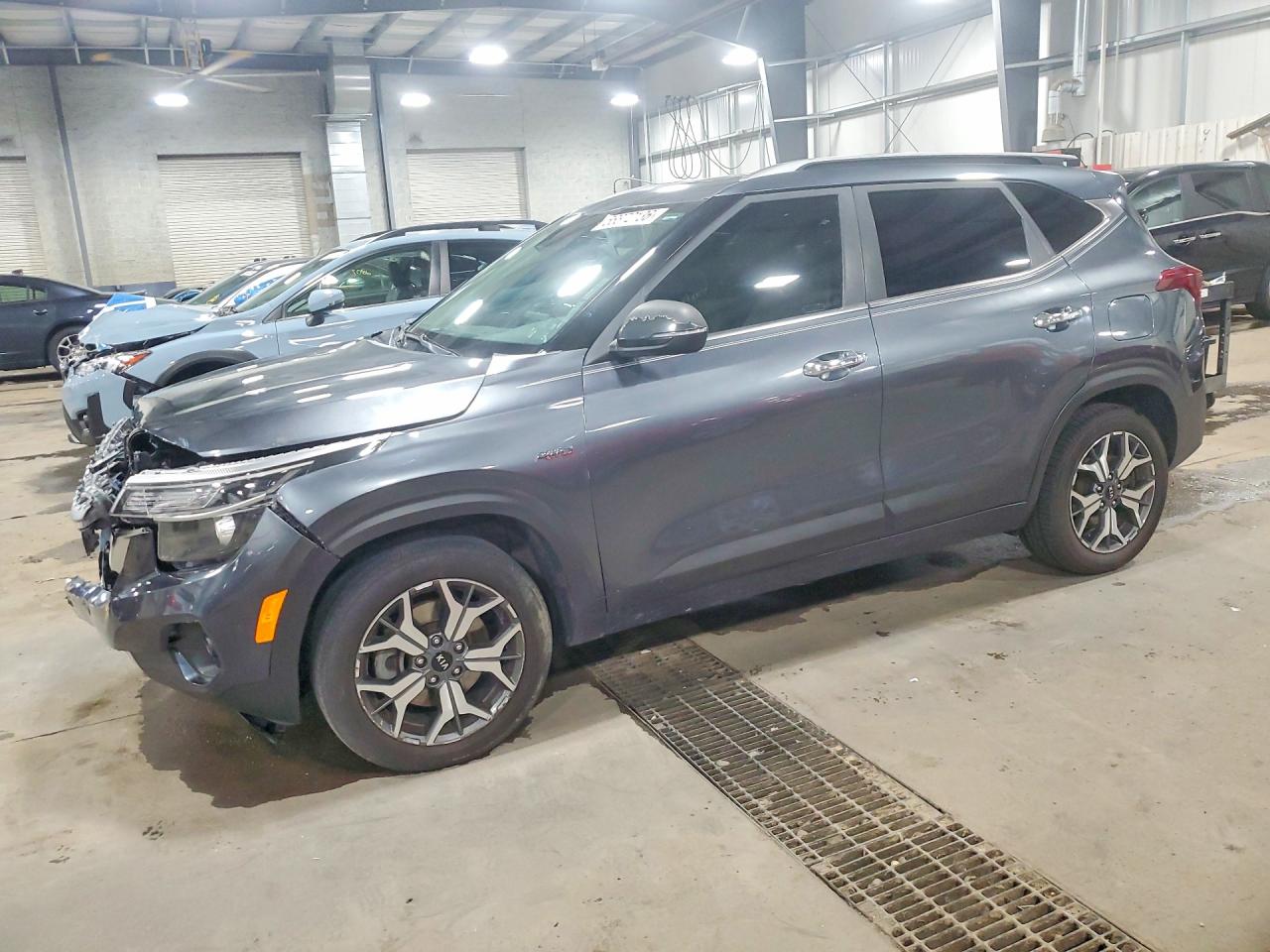 2021 Kia Seltos VIN KNDERCAA1M7121833 COPART salvage auction — Front End, MO - SALVAGE CERTIFICATE OF TITLE, sold $7,900 on 2021-01-08 (photo 1)