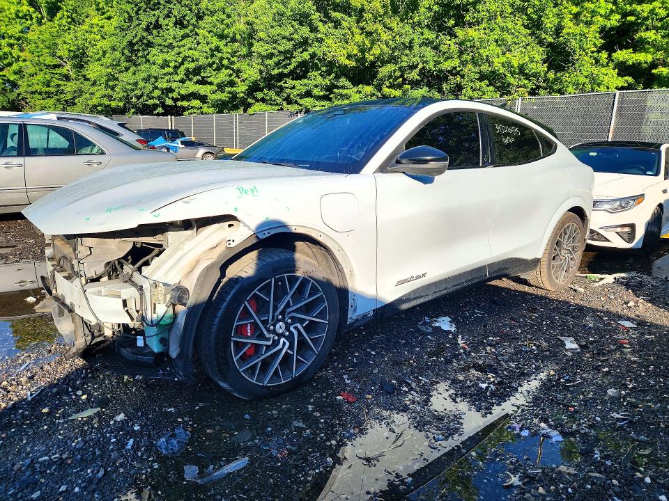 2021 Ford Mustang VIN 3FMTK4SX3MME03610 — COPART salvage auction photo