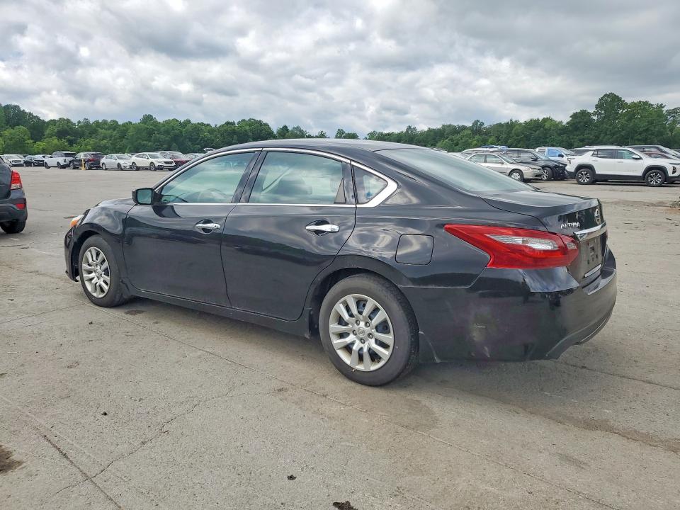 2018 Nissan Altima VIN 1N4AL3AP0JC110268 COPART salvage auction — MINOR DENT/SCRATCHES, PA - CERT OF TITLE, sold $1,100 on 2026-07-17 (photo 2)
