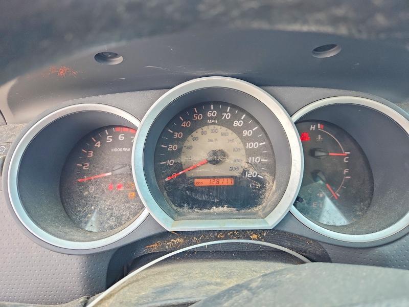 2011 Toyota Tacoma VIN 5TFPX4ENXBX003049 COPART salvage auction — MINOR DENT/SCRATCHES, DE - CERTIFICATE OF TITLE, sold $300 on 2026-07-21 (photo 9)