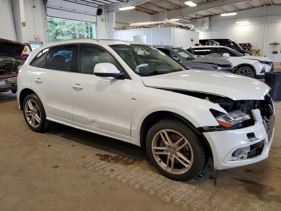 2014 Audi VIN WA1DGAFP0EA097462 COPART salvage auction — FRONT END, Mn - Cert Of Title-Salvage, sold $250 on 2026-07-21 (photo 4)