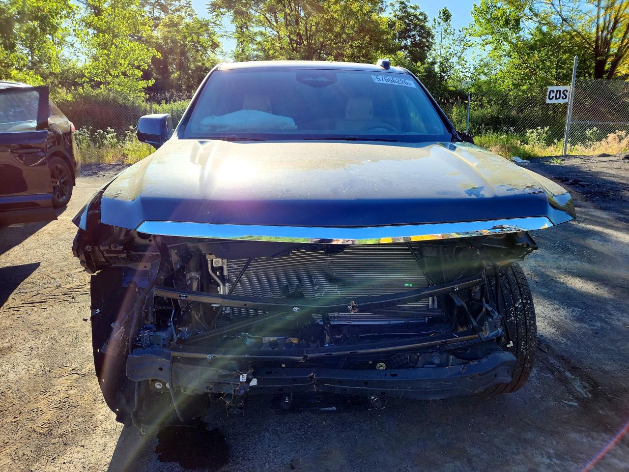 2026 Cadillac Escalade ESV VIN 1GYS9MKL7TR225474 COPART salvage auction — Front End, NJ - CERT OF TITLE-SALVAGE, sold $53,500 on 2026-07-07 (photo 5)