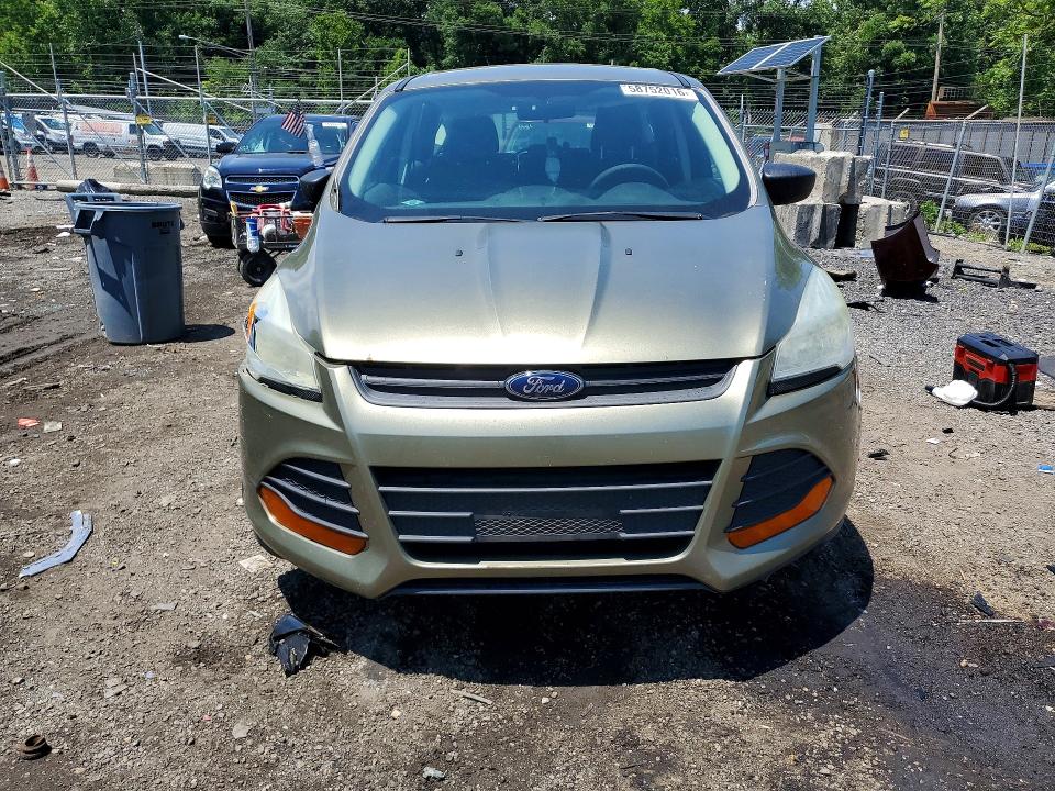 2014 Ford Escape VIN 1FMCU0F76EUA58907 COPART salvage auction — FRONT END, MD - CERT OF SALVAGE < 75% DAMAGE (P), sold $400 on 2026-07-02 (photo 5)