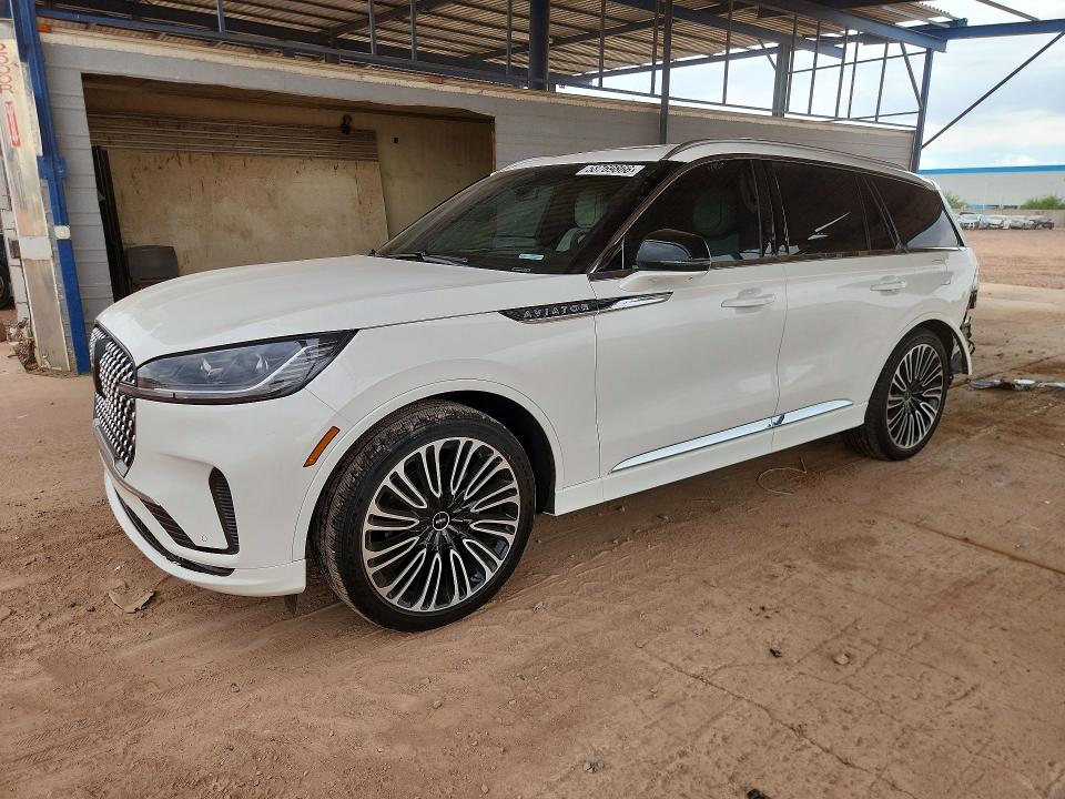 2025 Lincoln Aviator VIN 5LM5J9XC7SGL28932 — COPART salvage auction photo