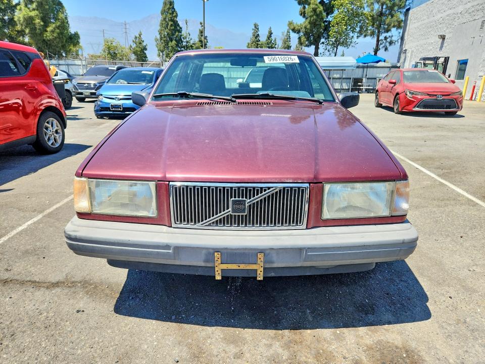 1990 Volvo 740 VIN YV1FA8848L2452536 COPART salvage auction — MINOR DENT/SCRATCHES, Ca - Dis/Dlr/Exp Only Clean Title, sold $200 on 2026-07-04 (photo 5)