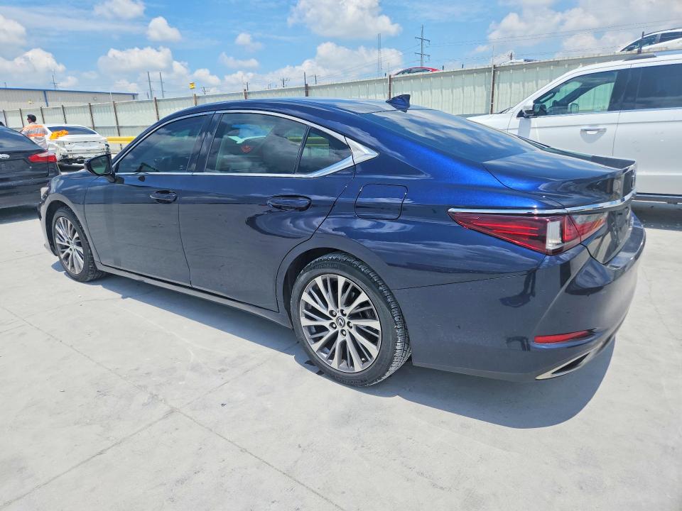 2021 Lexus ES VIN 58ADZ1B16MU102196 COPART salvage auction — SIDE, Tx - Salvage Vehicle Title, sold $11,800 on 2026-07-31 (photo 2)