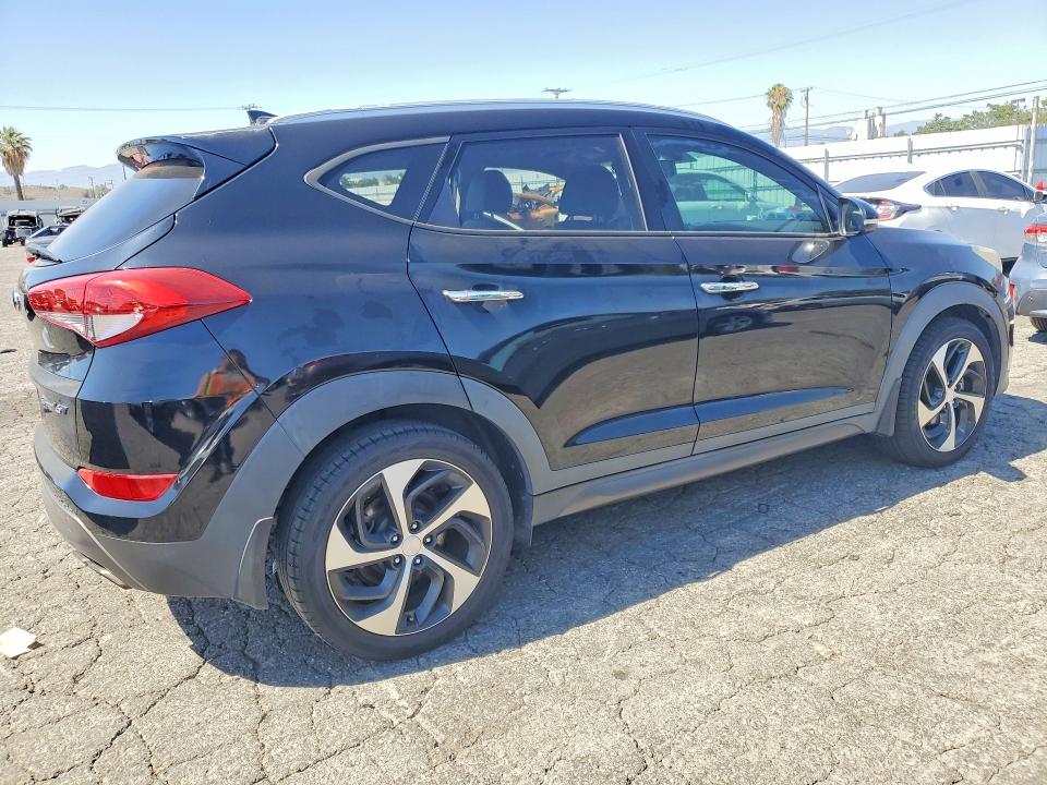 2016 Hyundai Tucson VIN KM8J33A28GU243468 COPART salvage auction — MINOR DENT/SCRATCHES, Ca - Dis/Dlr/Exp Only Clean Title (P), sold $3,900 on 2026-07-06 (photo 3)