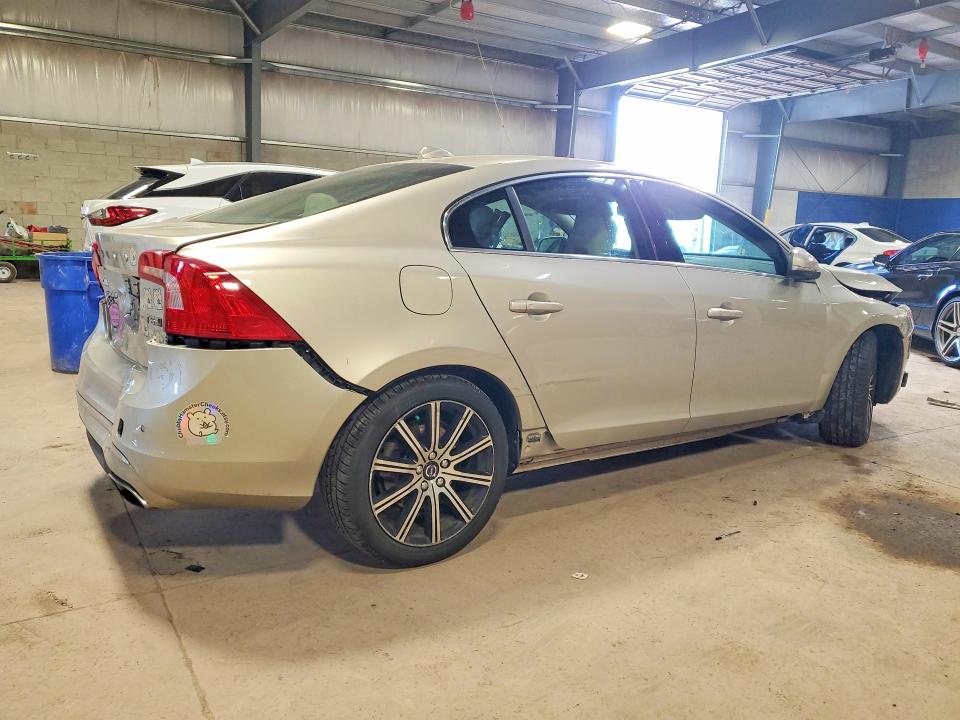 2017 Volvo S60 VIN LYV402TK5HB128968 COPART salvage auction — ROLLOVER, Pa - Certificate Of Salvage, sold $825 on 2026-07-06 (photo 3)