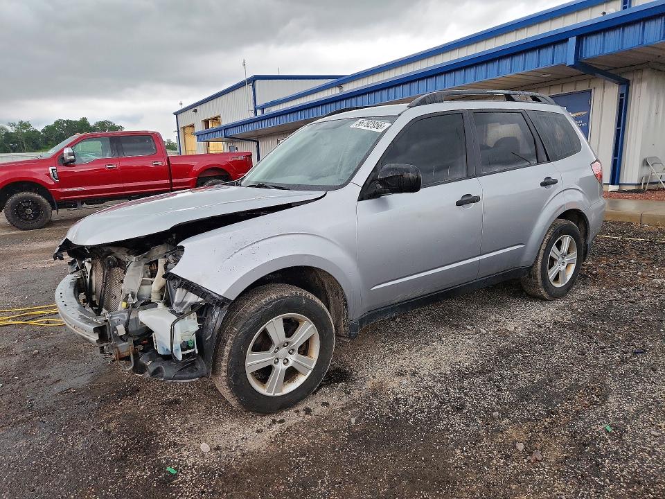 2013 Subaru Forester VIN JF2SHABC1DH410913 COPART salvage auction — FRONT END, Wi - Certificate Of Title, sold $800 on 2026-07-14 (photo 1)