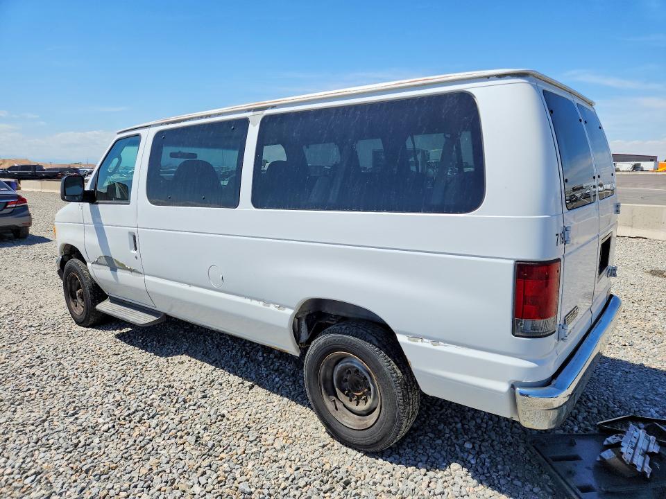 2006 Ford Econoline e350 VIN 1FBNE31LX6HA61095 COPART salvage auction — MINOR DENT/SCRATCHES, Co - Dis/Dlr/Exp Only Clean Title, sold $450 on 2026-07-02 (photo 2)