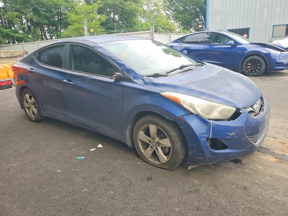2022 Hyundai VIN KMHDH4AE6DU808147 COPART salvage auction — SIDE, Or - Salvage Title Certificate, sold $400 on 2026-07-27 (photo 4)