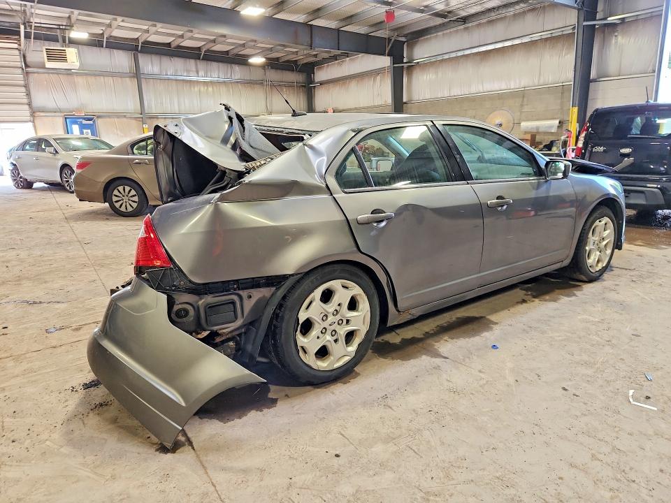 2010 Ford Fusion VIN 3FAHP0HA2AR111572 COPART salvage auction — REAR END, Pa - Certificate Of Salvage, sold $400 on 2026-07-06 (photo 3)