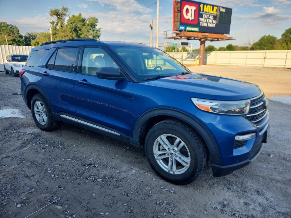 2020 Ford Explorer VIN 1FMSK8DH7LGC32880 COPART salvage auction — HAIL, Ks - Cert Of Title-Salvage, sold $325 on 2026-07-29 (photo 4)