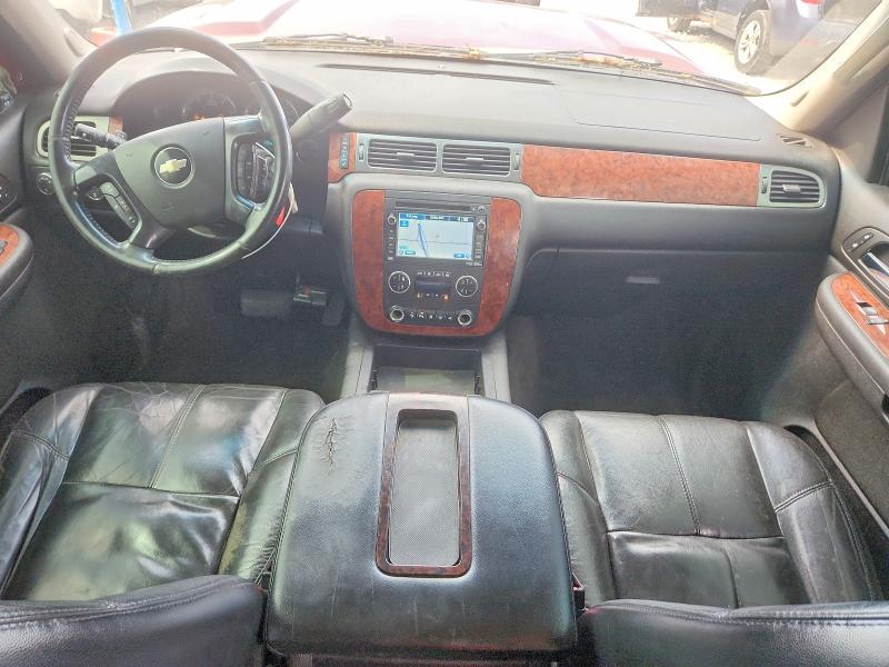 2007 Chevrolet Suburban VIN 1GNFK16367J267778 COPART salvage auction — VANDALISM, Mi - Certificate Of Title, sold $525 on 2026-07-09 (photo 8)