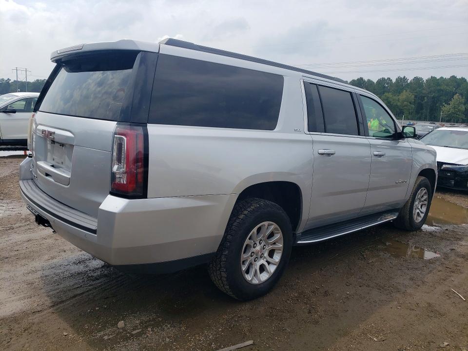 2019 Gmc Yukon xl VIN 1GKS2GKC5KR252980 COPART salvage auction — ALL OVER, MS - DEALER ONLY CLEAN TITLE (P), sold $7,400 on 2026-08-25 (photo 3)