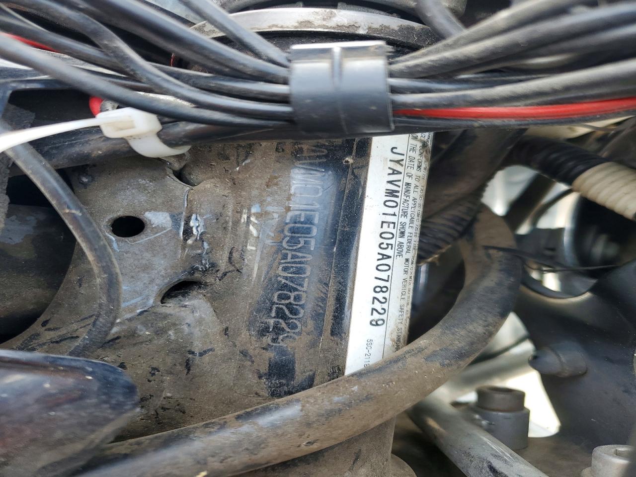 2005 Yamaha XVS65 VIN JYAVM01E05A078229 COPART salvage auction — Rear End, TX - SALVAGE VEHICLE TITLE, sold $600 on 2026-07-09 (photo 9)