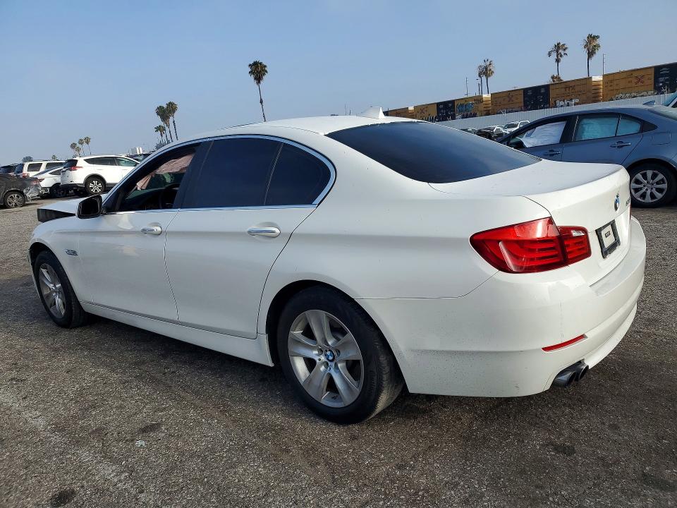 2013 BMW 5er VIN WBAXG5C54DDY35996 COPART salvage auction — FRONT END, Ca - Salvage Certificate, sold $425 on 2026-07-31 (photo 2)