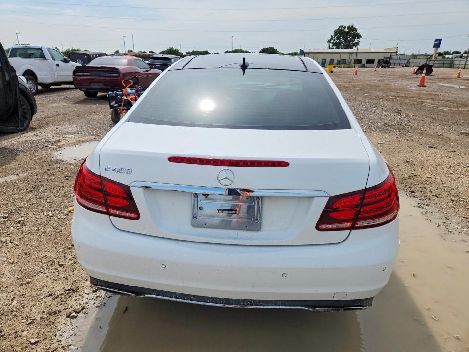 2015 Mercedes-benz E-klasse VIN WDDKJ6FB5FF304633 COPART salvage auction — WATER/FLOOD, Tx - Salvage Title-Flood Damage, sold $1,550 on 2026-07-29 (photo 7)
