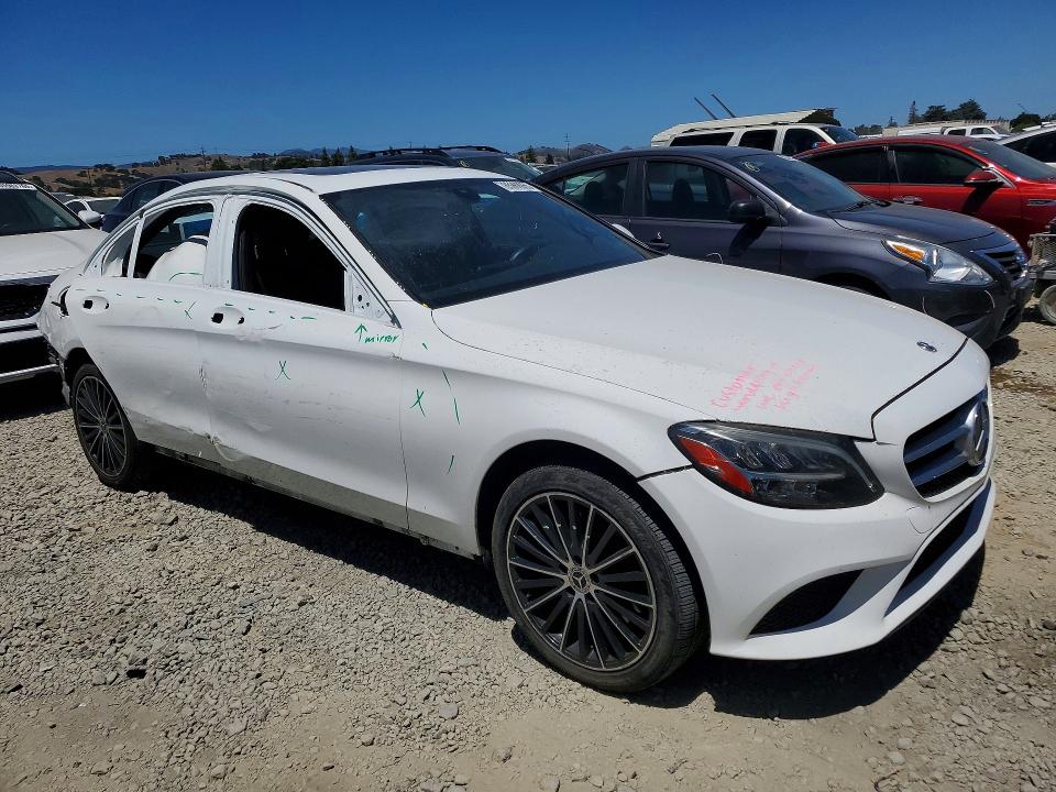 2020 Mercedes-benz C class VIN WDDWF8EB4LR540670 COPART salvage auction — REAR END, CA - SALVAGE CERTIFICATE, sold $6,100 on 2026-08-06 (photo 4)