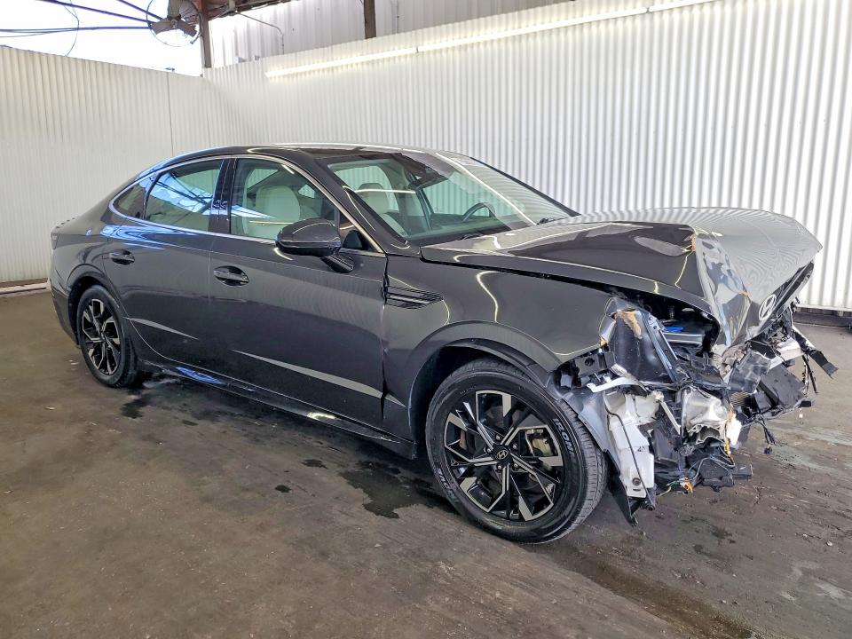 2025 Hyundai Sonata VIN KMHL64JA3SA429877 COPART salvage auction — FRONT END, Fl - Certificate Of Destruction, sold $4,500 on 2026-07-06 (photo 4)