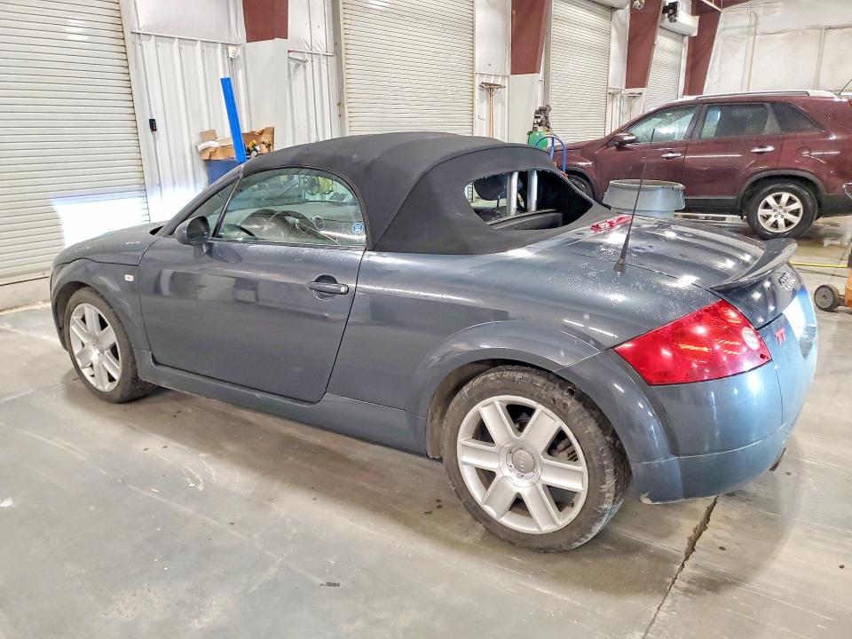 2004 Audi Tt VIN TRUTC28N741005945 COPART salvage auction — HAIL, Mn - Cert Of Title-Prior Salvage, sold $800 on 2026-07-27 (photo 2)
