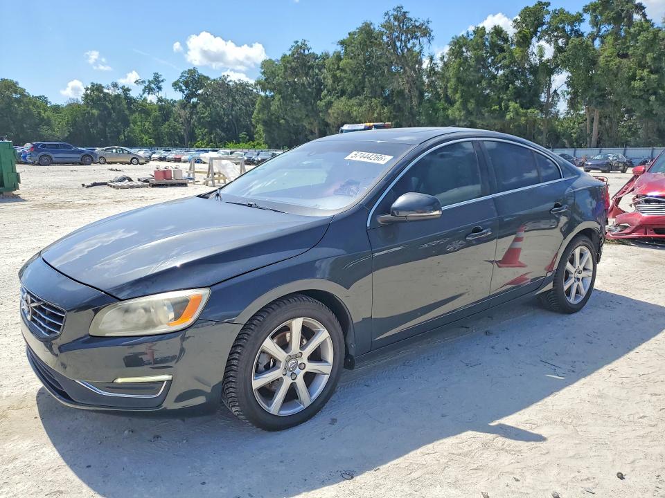 2016 Volvo VIN YV126MFK1G2412105 COPART salvage auction — REAR END, Fl - Cert Of Title Slvg Rebuildable, sold $625 on 2026-07-07 (photo 1)